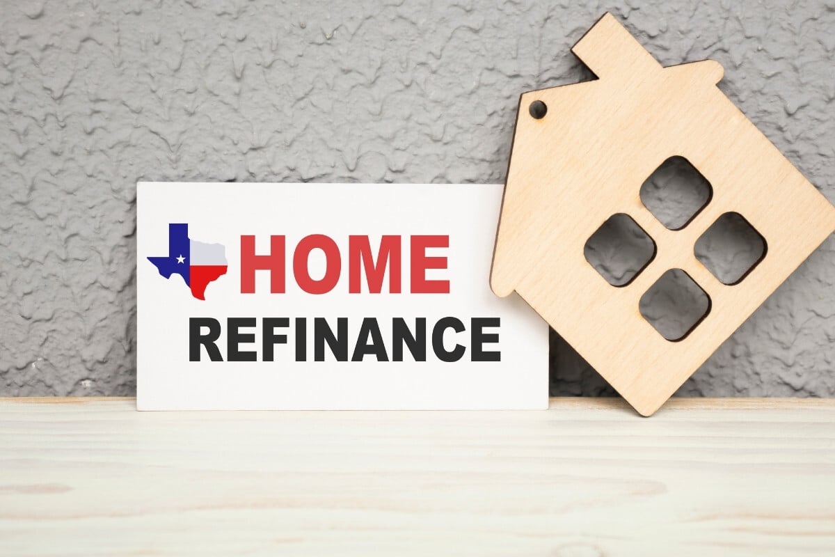 Home refinance sign with Texas icon and wooden house representing FHA streamline refinance requirements in Texas